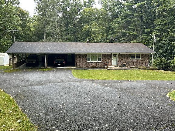 2nd image of 1322 Skyview Dr