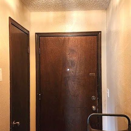 3rd image of 636 Belle Air Ave