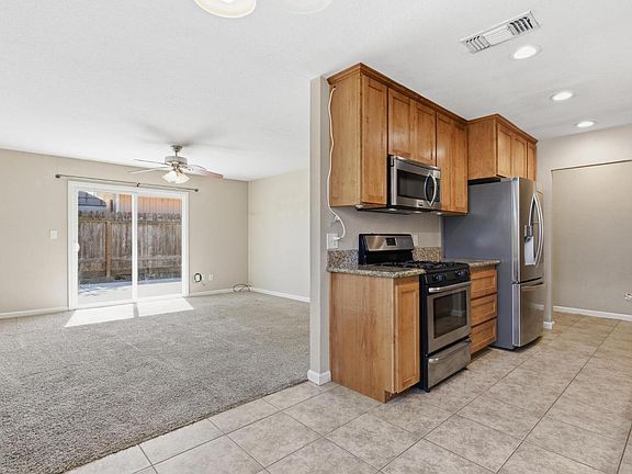 5th image of 351 Sequoia Way
