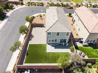 2818 Calle Cadiz St, Henderson, NV 89044