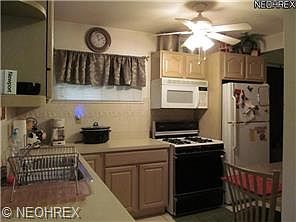 5th image of 16606 Langly Ave