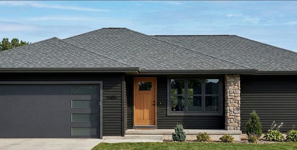 1st image of 417 United Cir