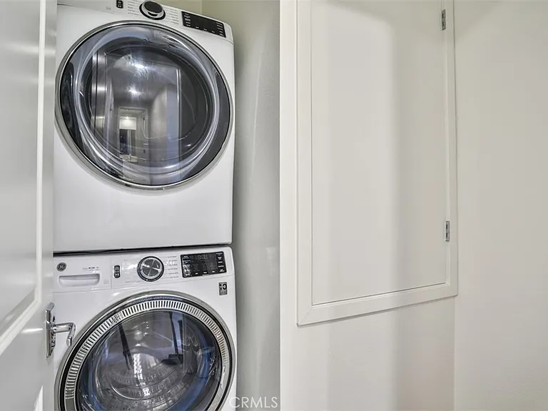 3318 Doheny Way — Photo 52