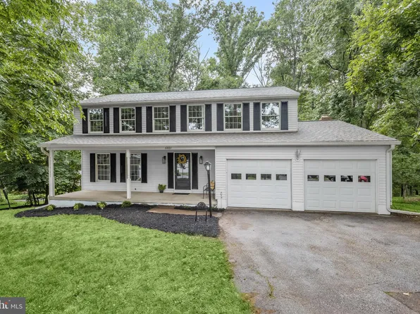 6601 Phaedra Ct, Sykesville, MD 21784