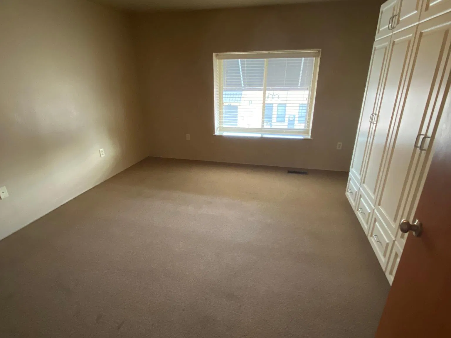 1 bed, 800 sqft, $850 — Photo 4