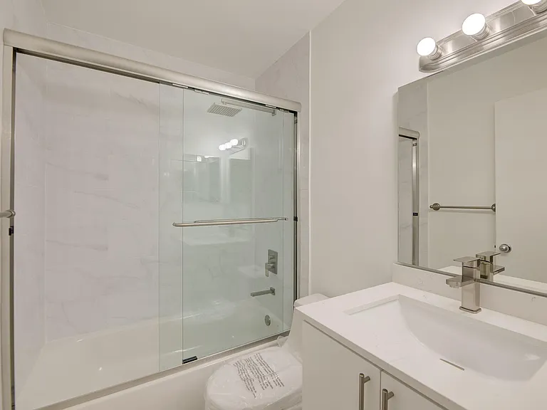 2100 Brickell Ave #404 — Photo 16
