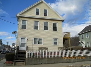 61 Bartlett St, Meriden, CT 06451