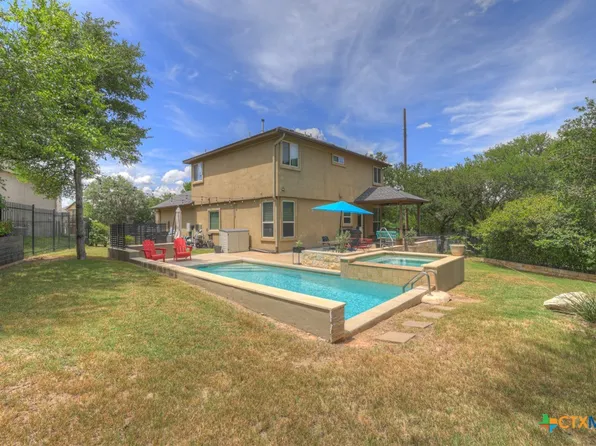 303 Parkside Dr, San Marcos, TX 78666