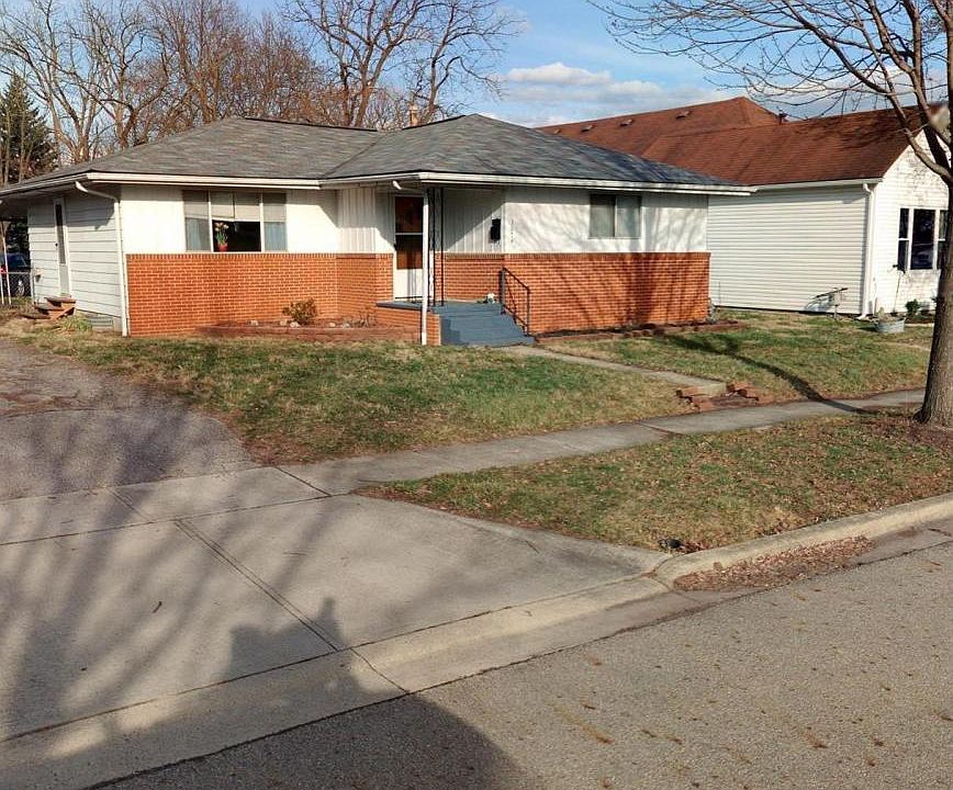 1st image of 3674 Midland St