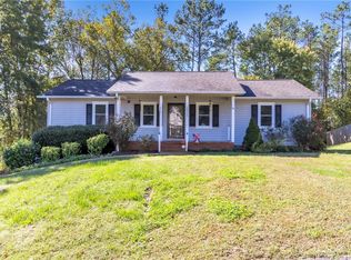215 Lakewood Dr, Pickens, SC 29671