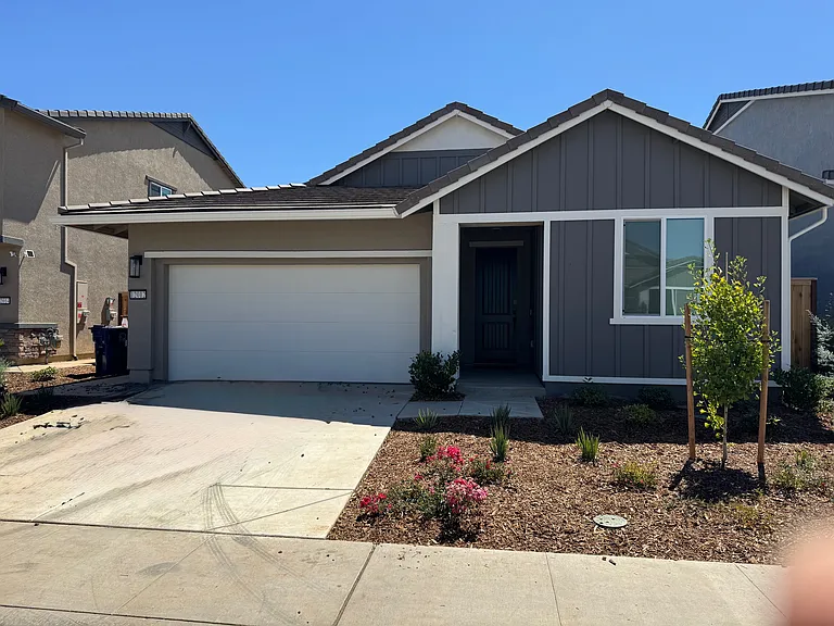 12012 Mircado Way — Photo 1