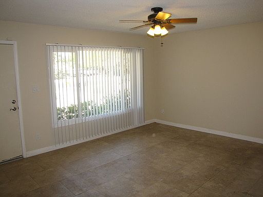 5th image of 2553 E Sweetwater Ave