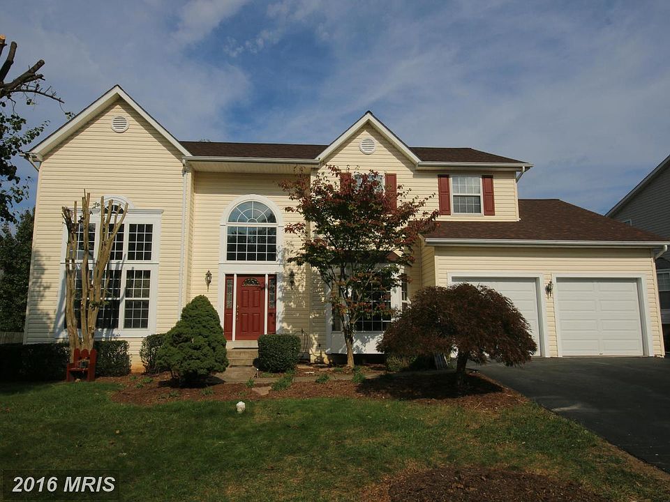 1st image of 14 Whitestone Dr