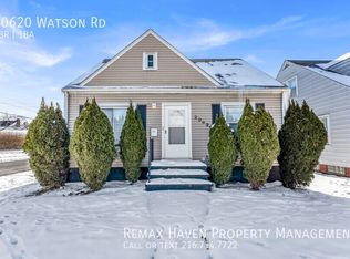20620 Watson Rd, Maple Heights, OH 44137