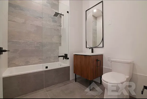 Rented by EXR | media 5