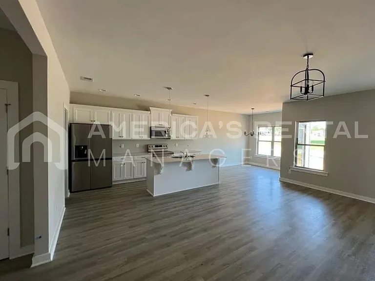 240 County Road 1701 — Photo 18