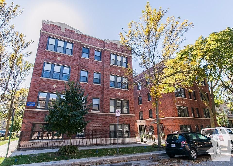 1st image of 2201 W Eastwood Ave #2SW