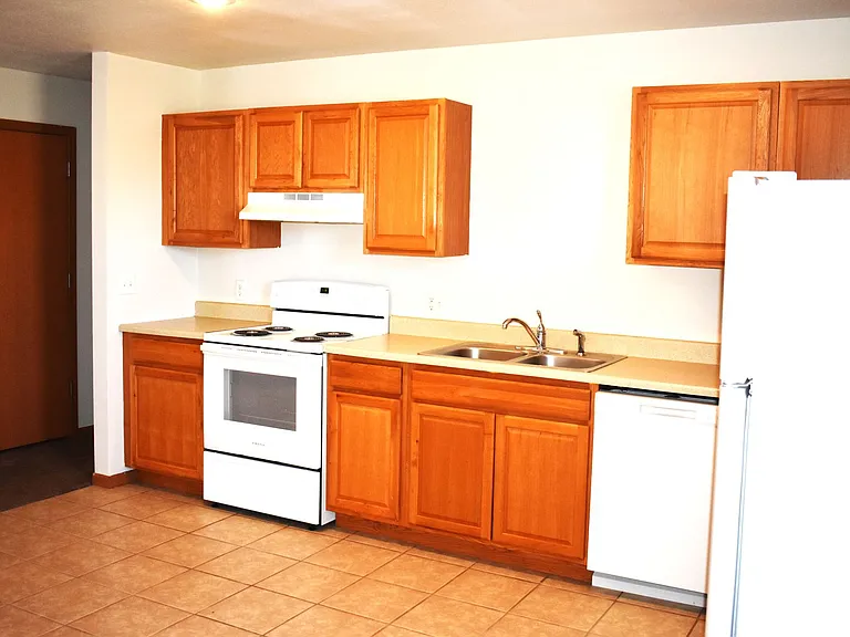 11789 Ridgeway Dr — Photo 9