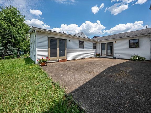 3rd image of 28 Covington Pl