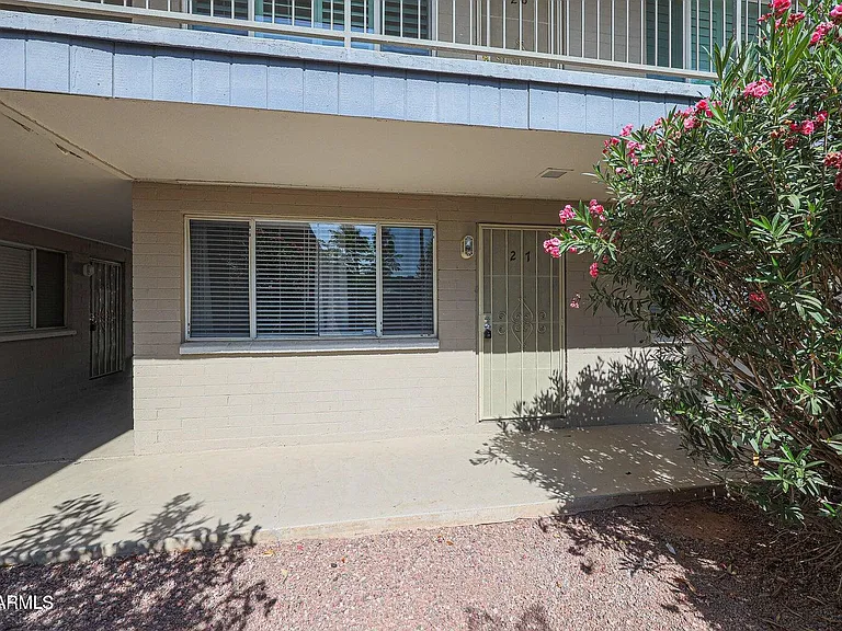 1111 E Turney Ave #27 — Photo 4