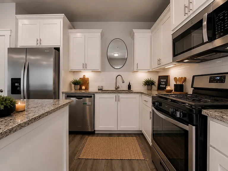 207 W Apache St — Photo 6