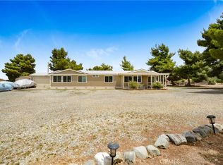 9657 Candy Ct, Phelan, CA 92371