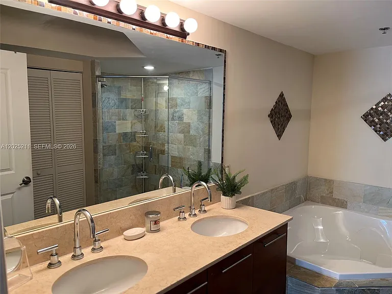 2681 N Flamingo Rd #303S — Photo 10