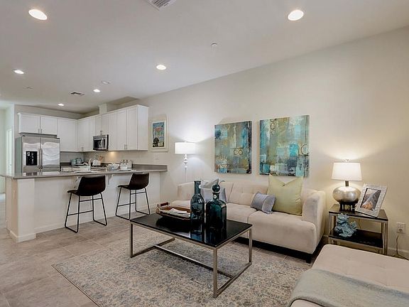 4th image of 1495 Lee Pl #32