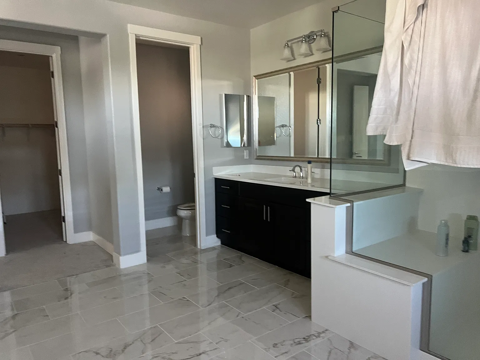 4 bed, 3624 sqft, $6,200 — Photo 3
