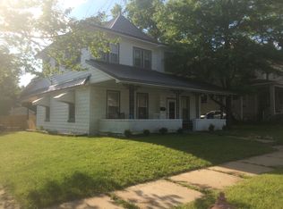 30 E St SW, Miami, OK 74354