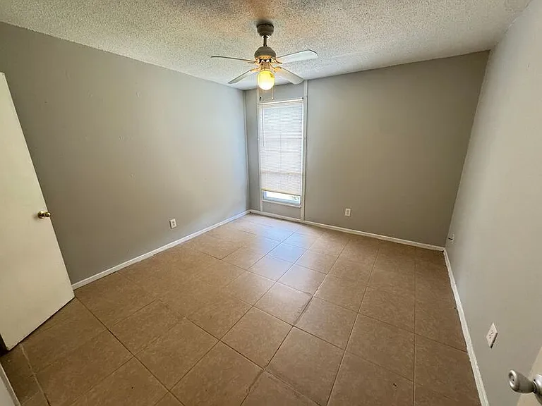 151 N Belvedere Blvd #1-10 — Photo 11