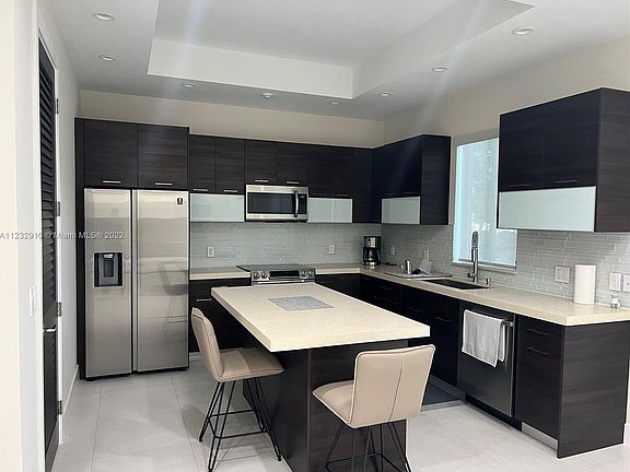 5th image of 8706 NW 146th Ln #8706