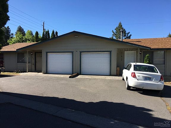 4th image of 1504 SE Skylark Dr #1537