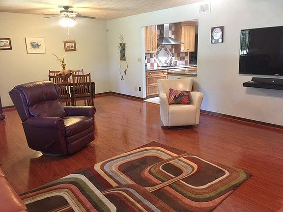 3rd image of 4166 Lehighton Downs Dr