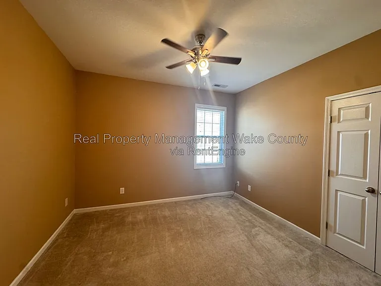 1365 Regulator St — Photo 29