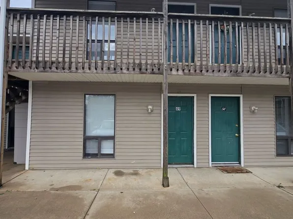 856 Highway D #49, Osage Beach, MO 65065