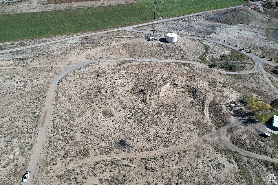 1st image of 100 W Cemerty Rd
