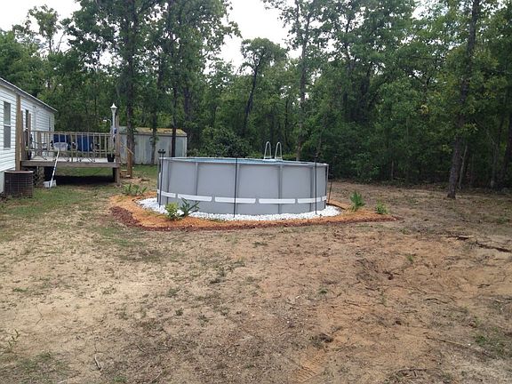 back yard/pool (15x48)