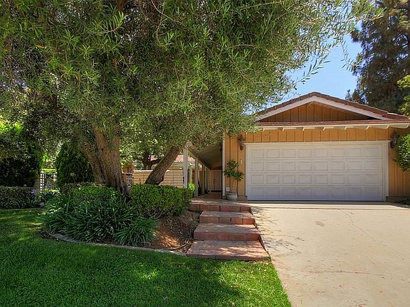 3rd image of 30851 Alta Mira Dr