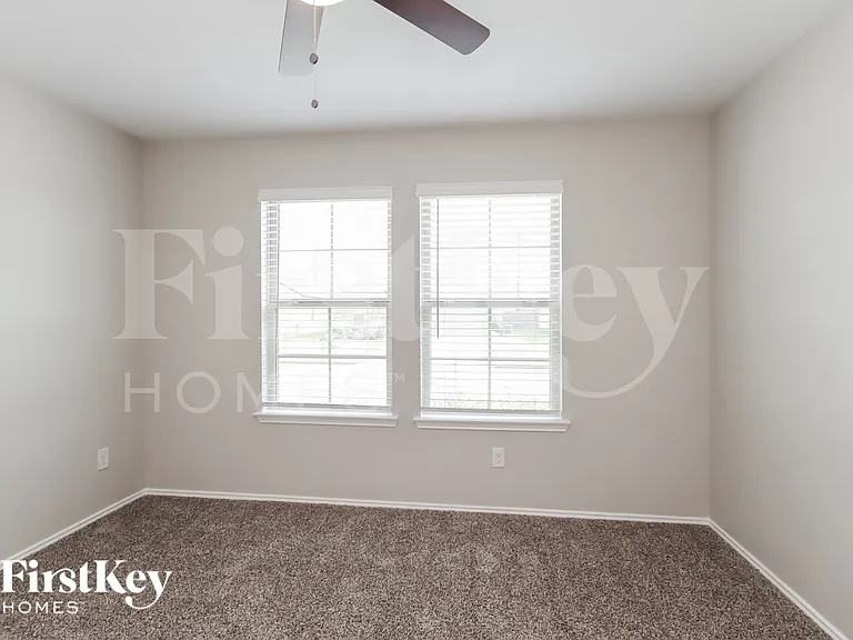23435 Harrow Field Ln — Photo 12