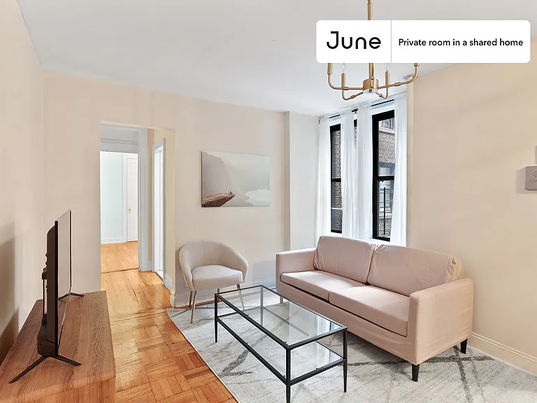 23 E 109th St #B — Photo 2