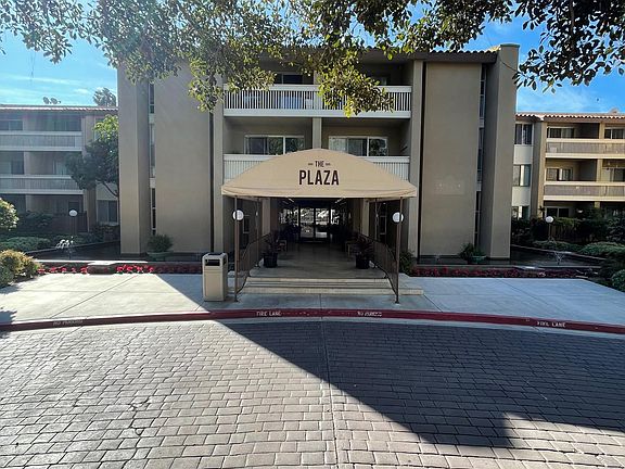 2nd image of 1801 Diamond St Unit 225