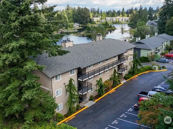 323 75th Street SE #B1, Everett, WA 98203