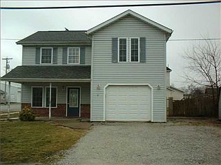 1st image of 9 E Franklin St