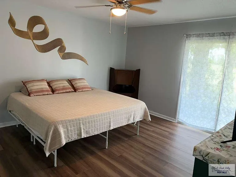 42 Fairway Dr — Photo 10