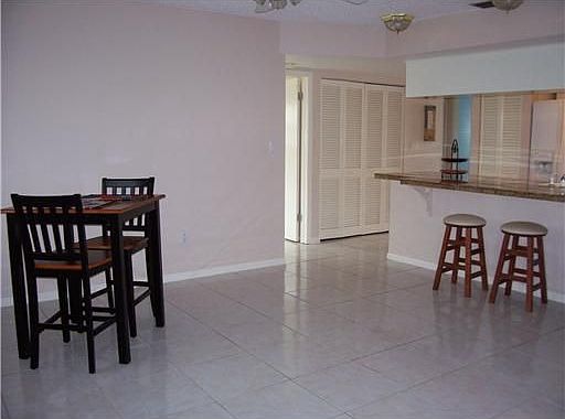 4th image of 5423 Magnolia Trl