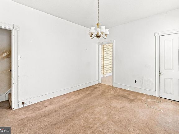 5th image of 517 Leconey Ave