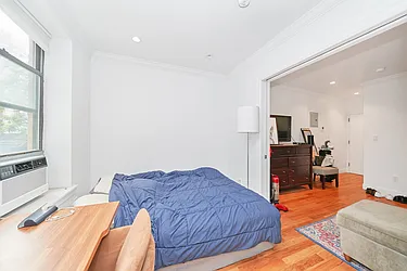 Rented by Living New York