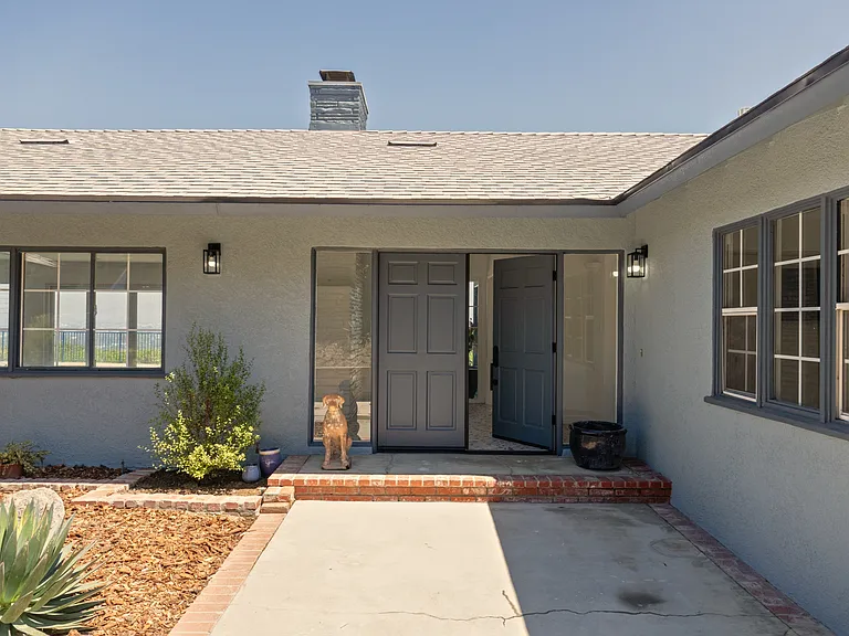 3710 Glenridge Dr — Photo 7