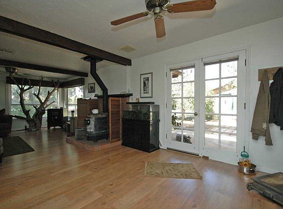 4th image of 7715 N Sarival Ave